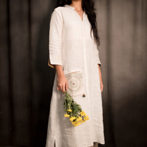 Anushri White